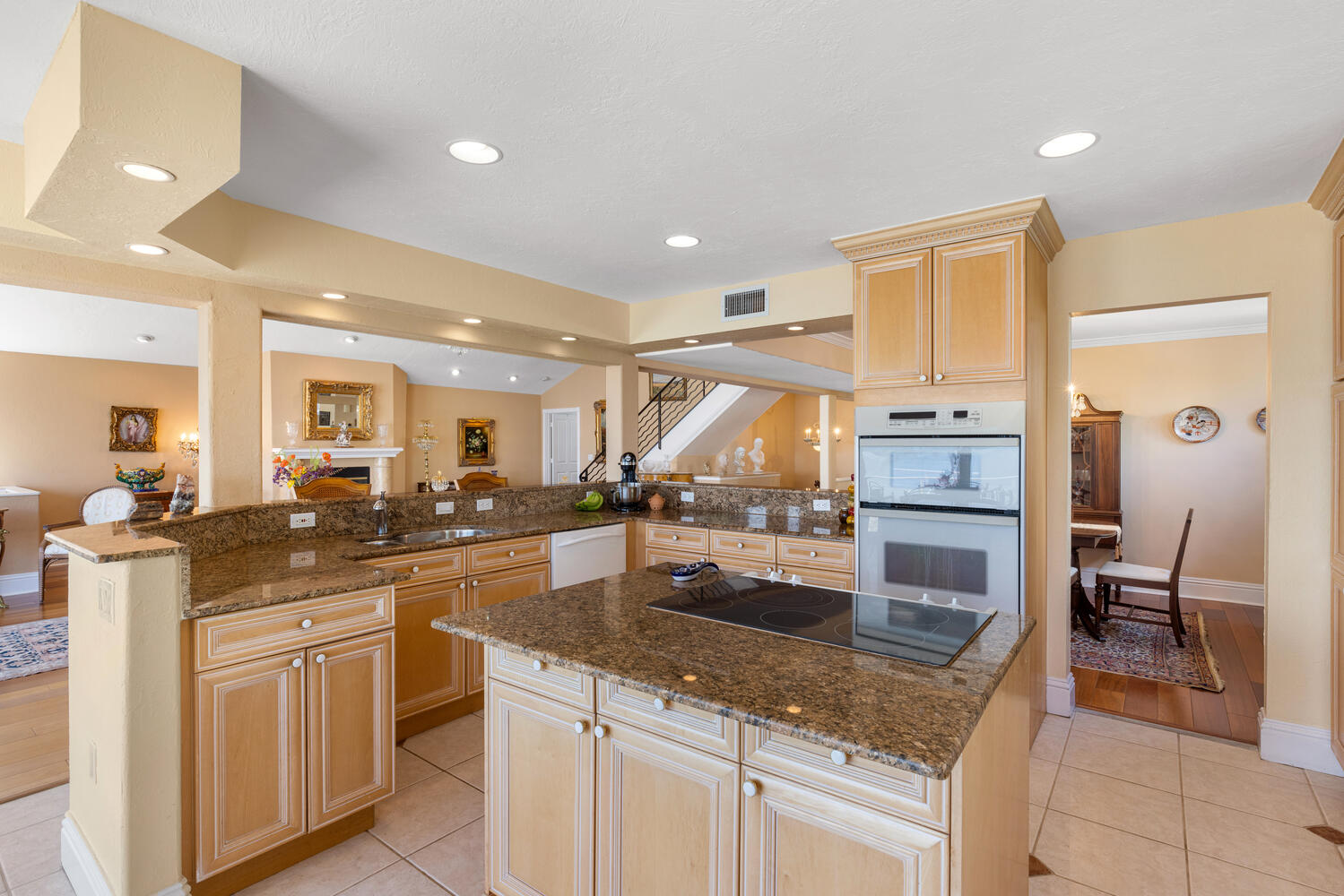 8223 Midnight Pass Rd.