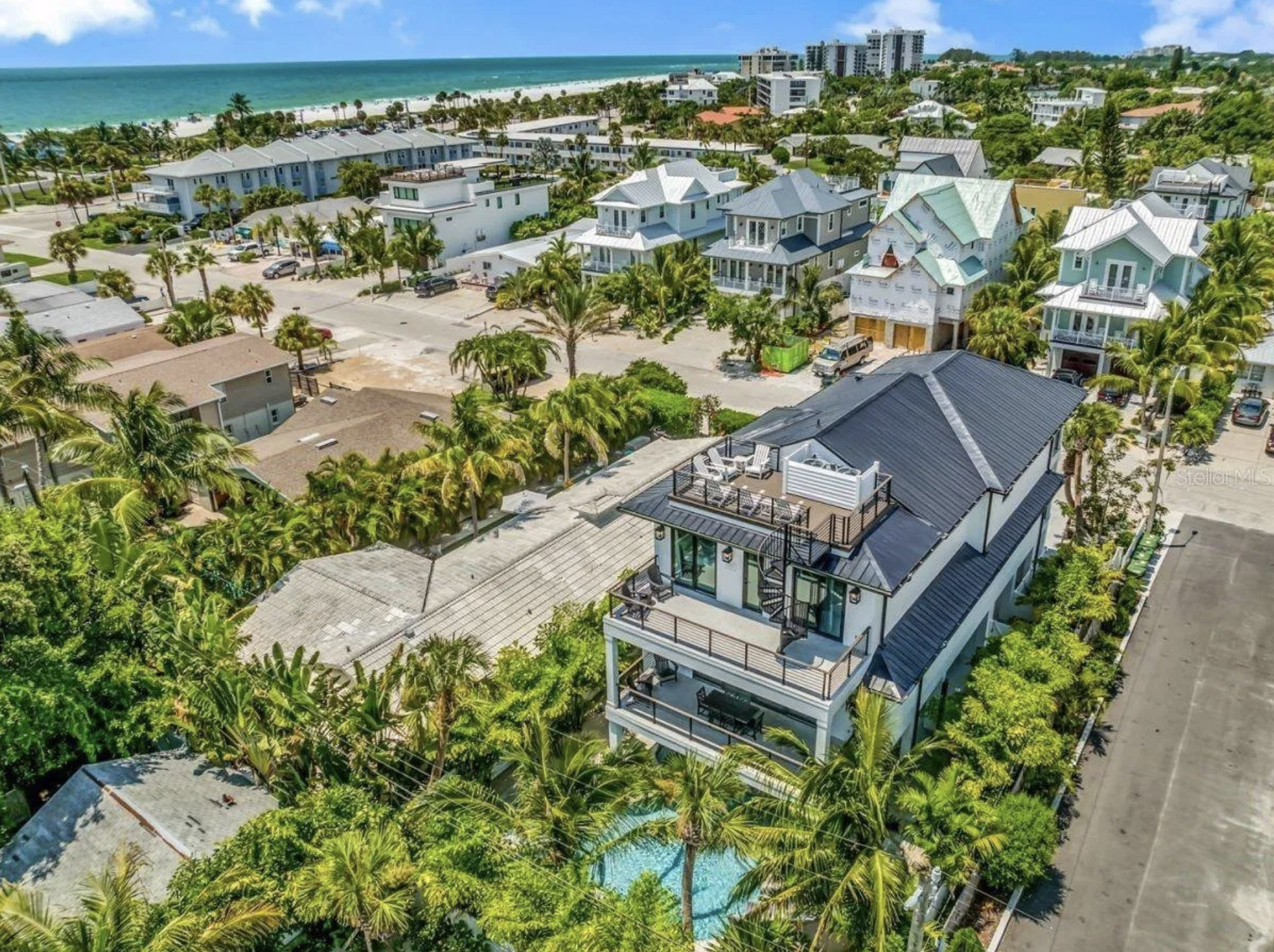 234 Grant Dr, Lido Key