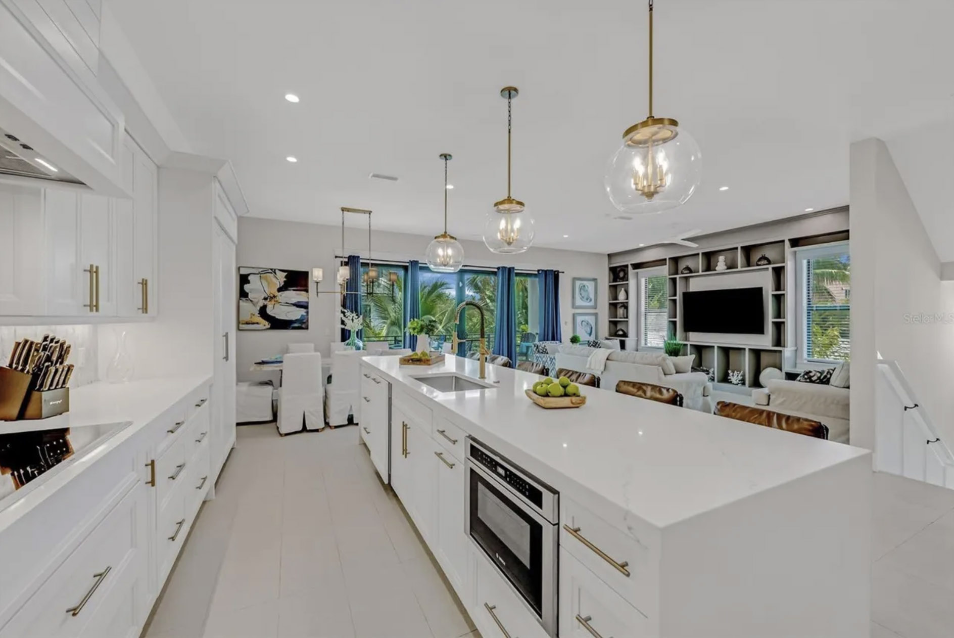 234 Grant Dr, Lido Key