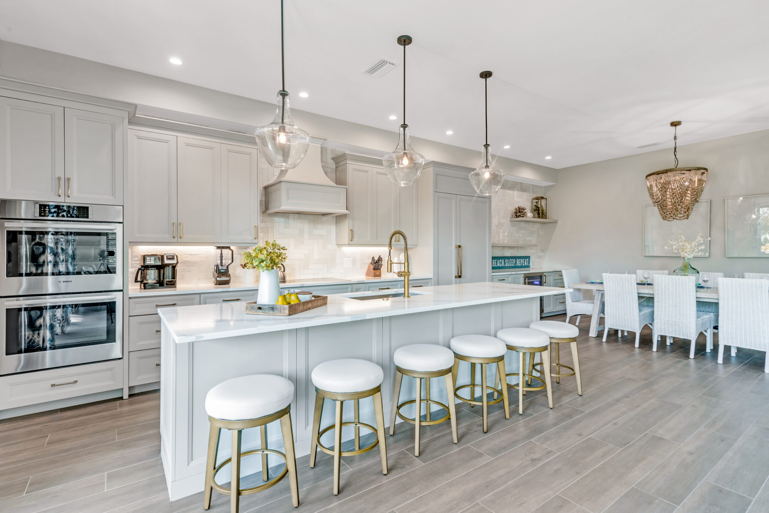 209 Garfield Dr