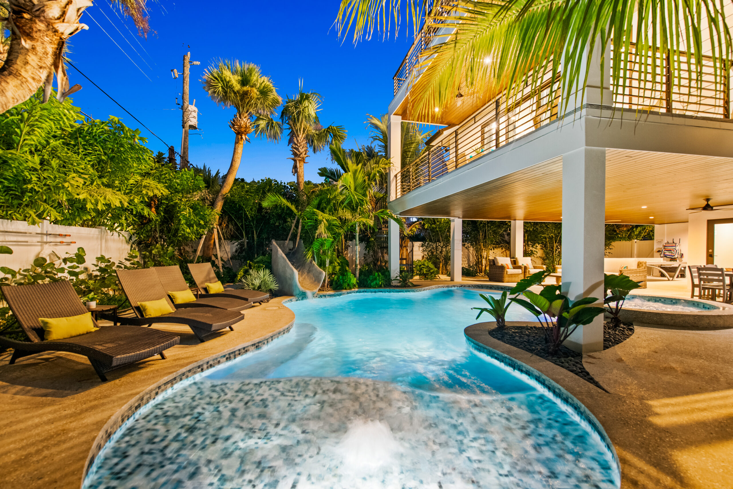 209 Garfield Dr